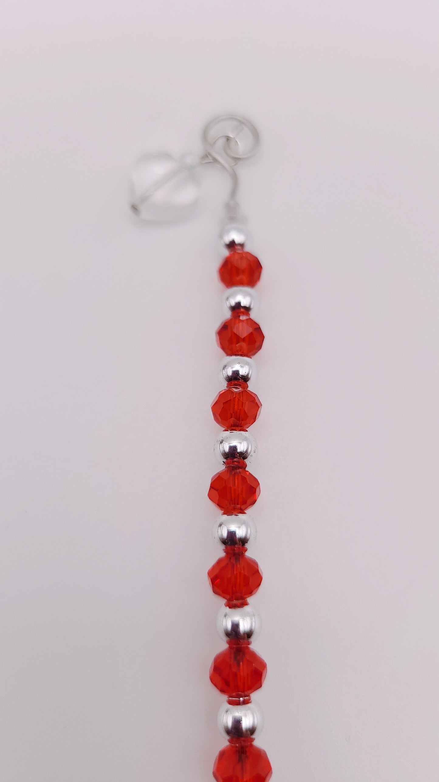 Beaded Bracelet Helper - Red with Clear Heart