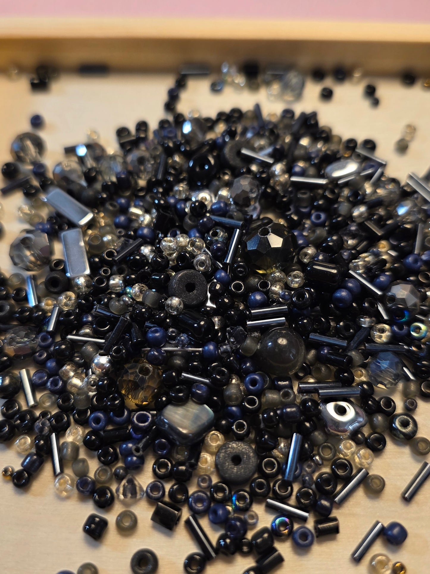 Black and Midnight Blue Glass Bead Mx - Loose Beads.