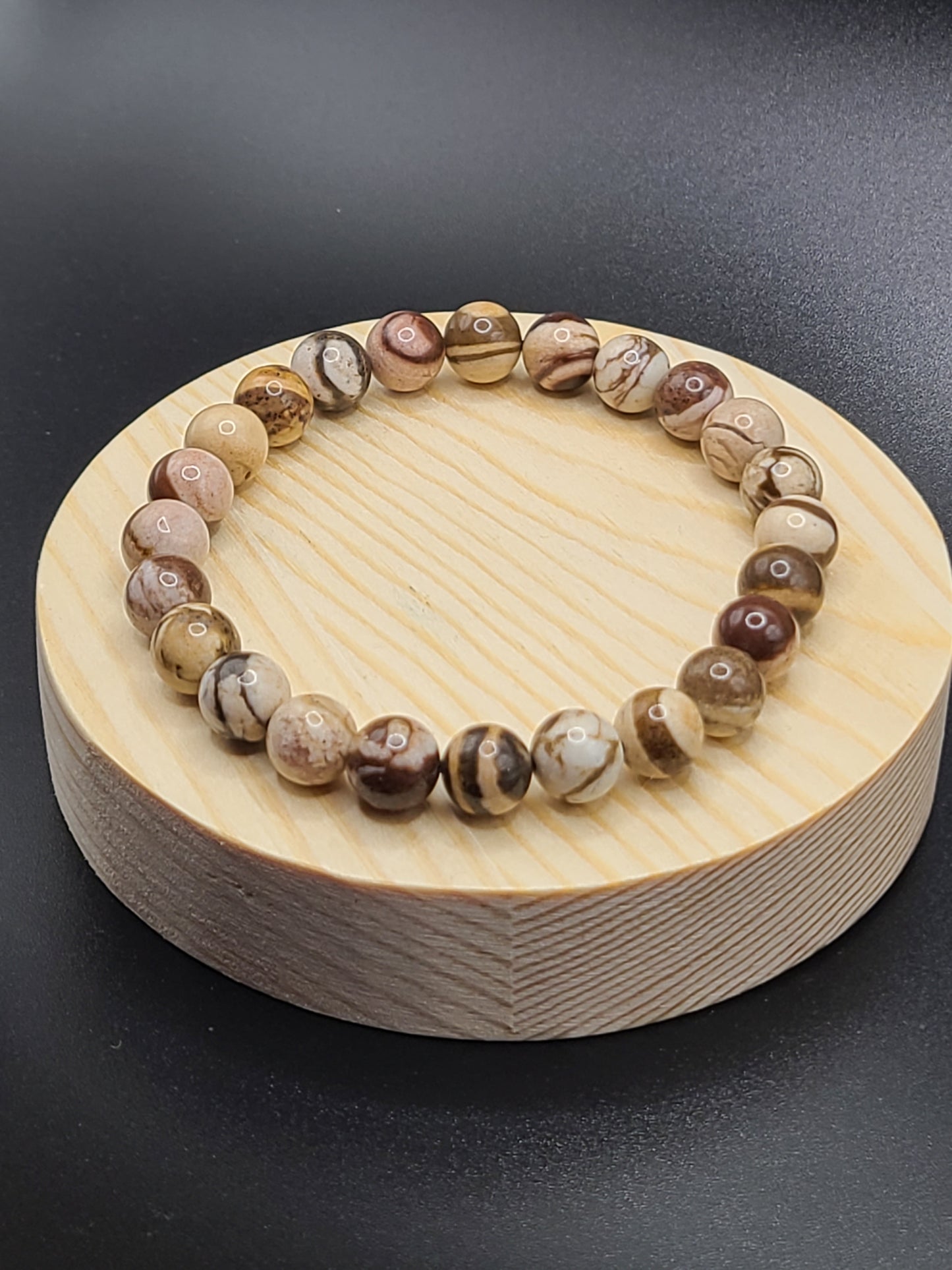 Australian Agate High Quality 8mm Natural Gemstone Beaded Bracelet