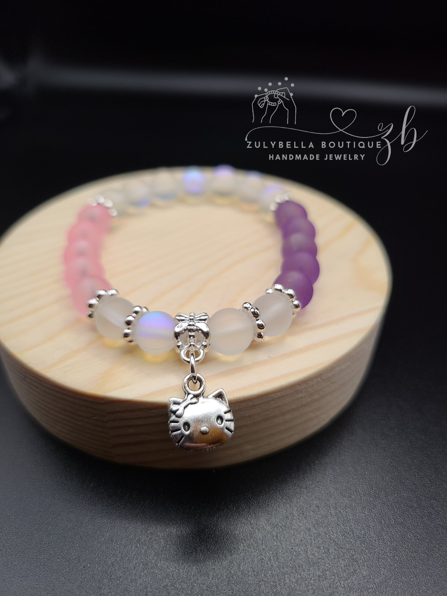 Pinky Purple Kitty - Frosted Glass Beaded Bracelet